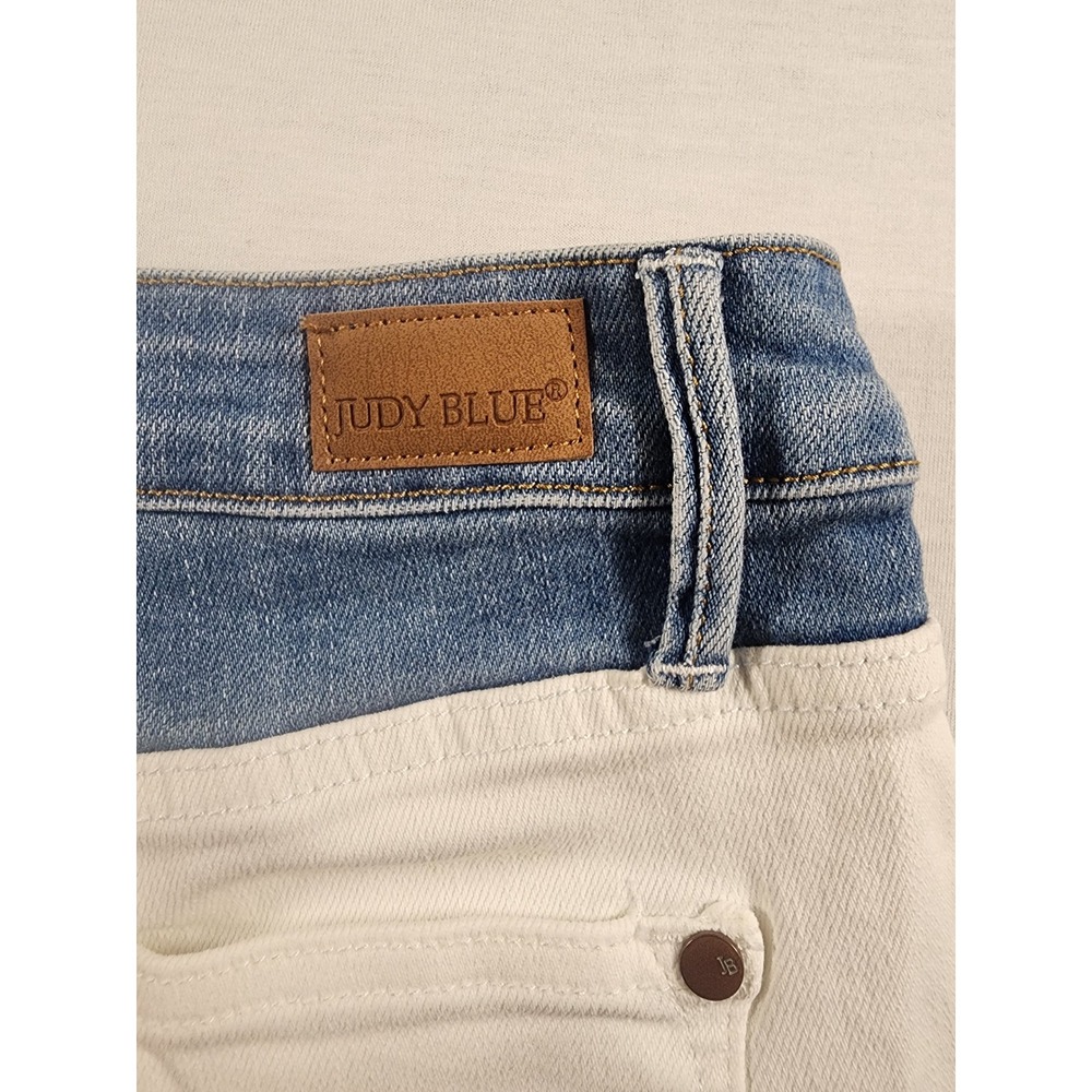Judy Blue White Denim Shorts Womens L Colorblock Side Stripe 2 Tone Stretch Prep - Picture 7 of 9